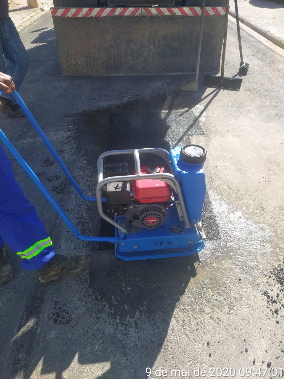 TAPA BURACO PLACA JKO.jpeg