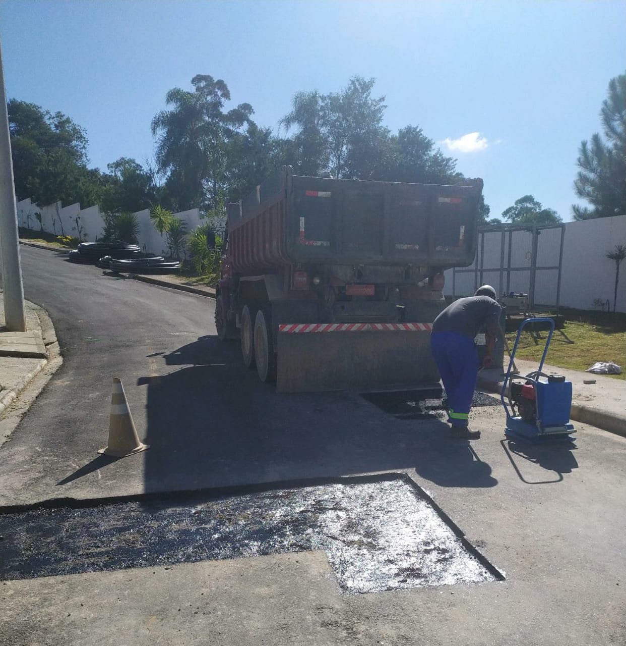 TAPA BURACO JKO.jpeg